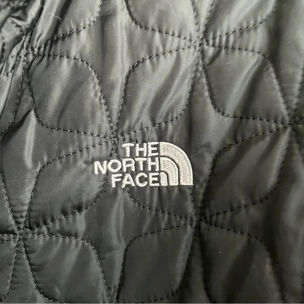 The North Face Coat Sz M - Picture 7 of 9